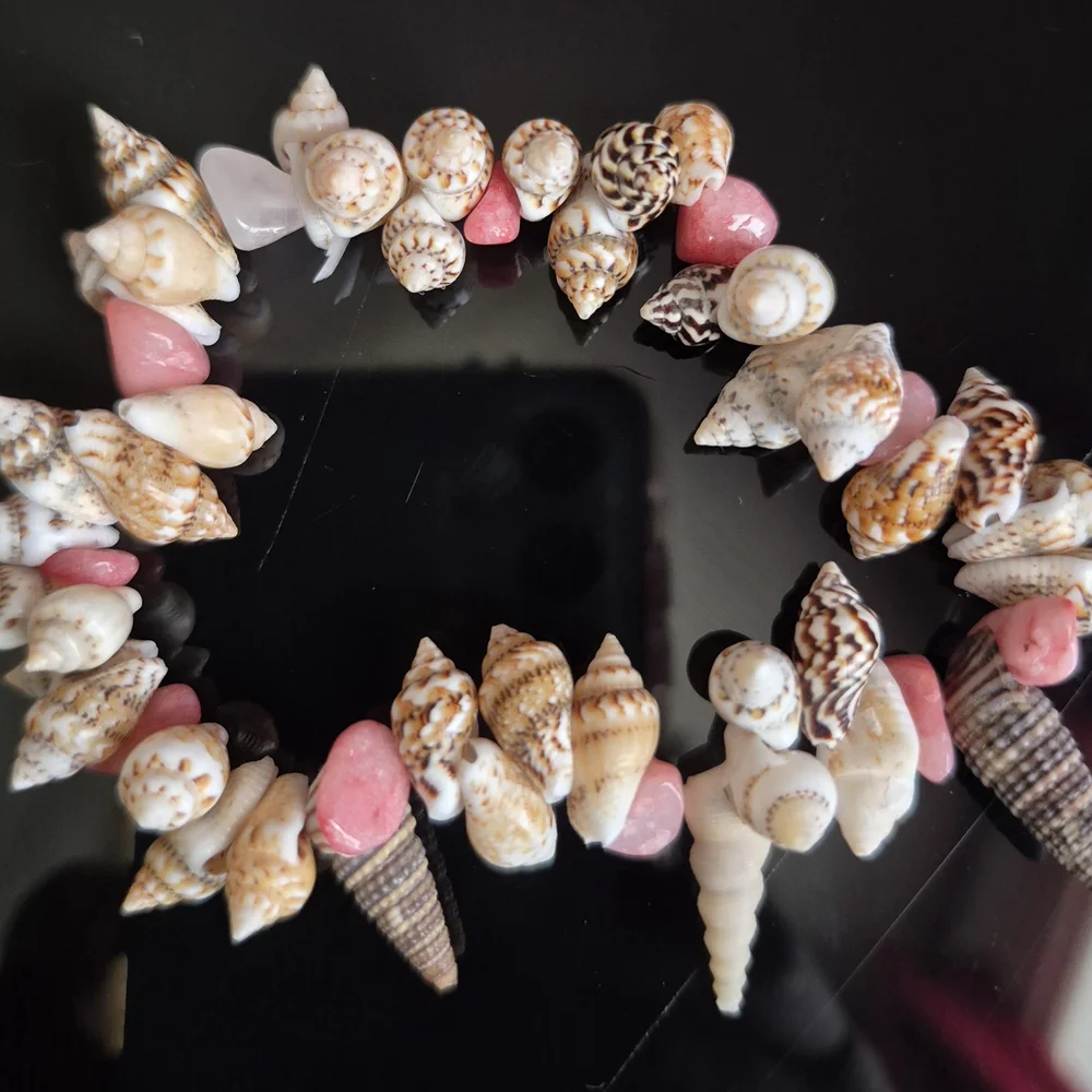 Handmade Deep Sea Virginia Beach Seashells And Strawberry Quartz Chips Braclet! - Picture 6 of 6